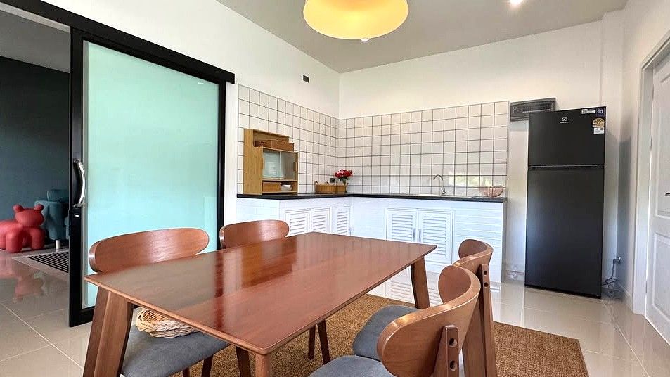 4 卧室 独立房屋 出租 在  - Image 5