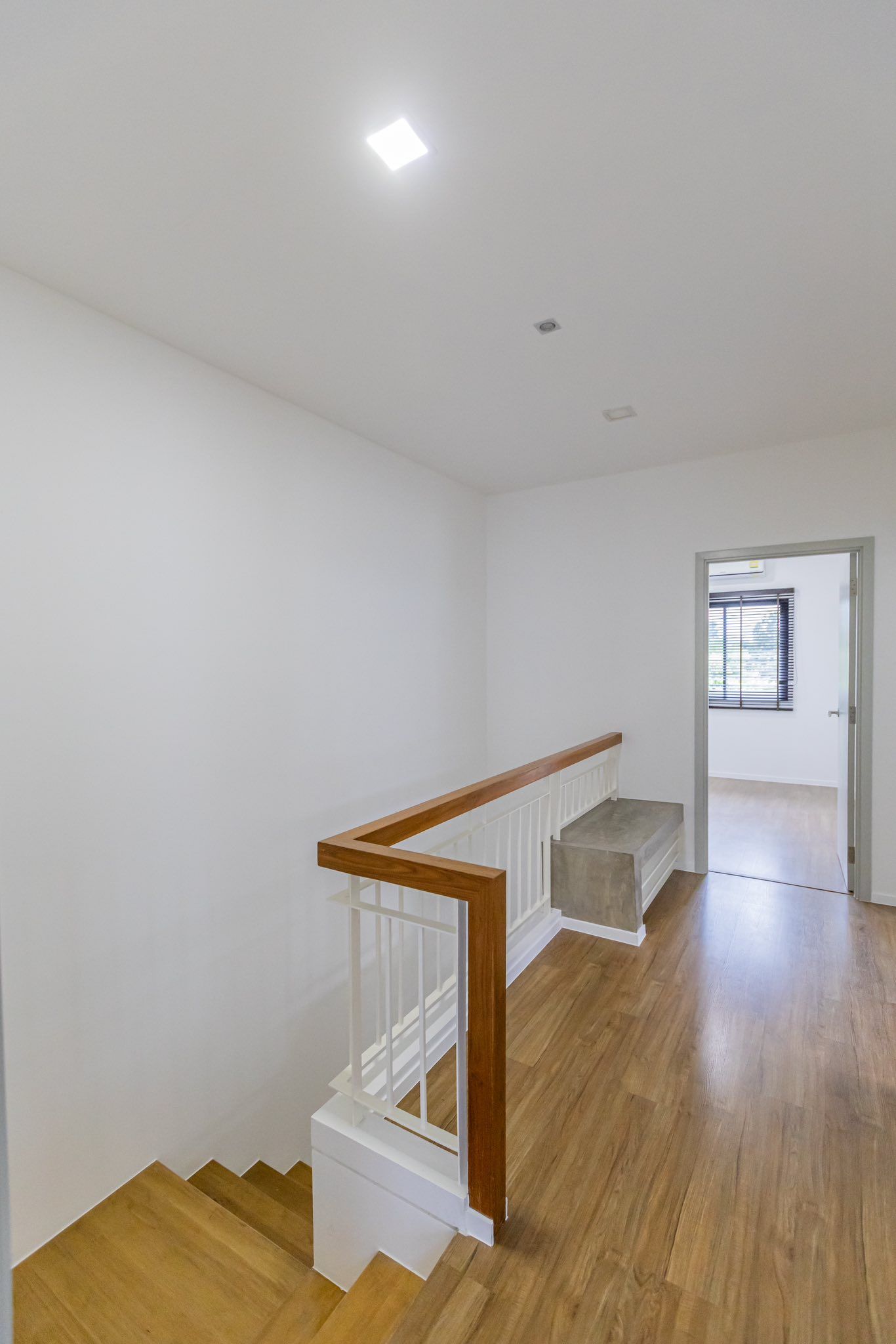 3 卧室 联排别墅 出租 在  - Image 8