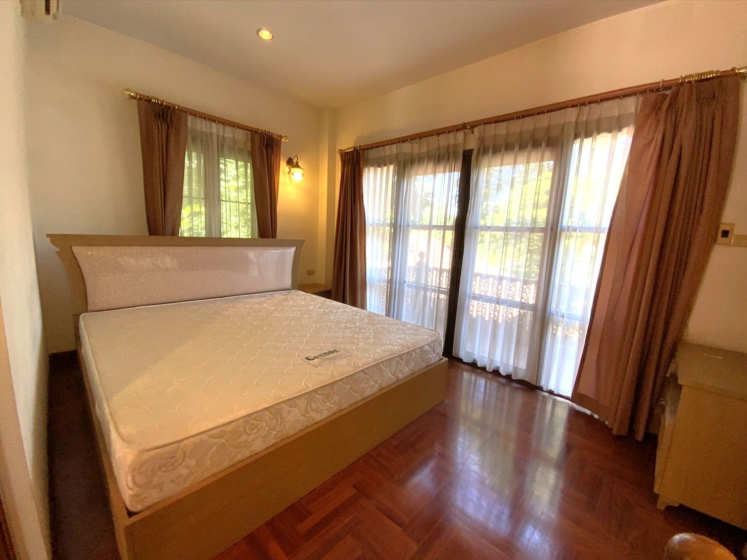 uploads/efe1bc97-da39-4732-9026-bc1cbf882b7a/414ff12a-9ed4-44cd-a747-ffc50b44d66f