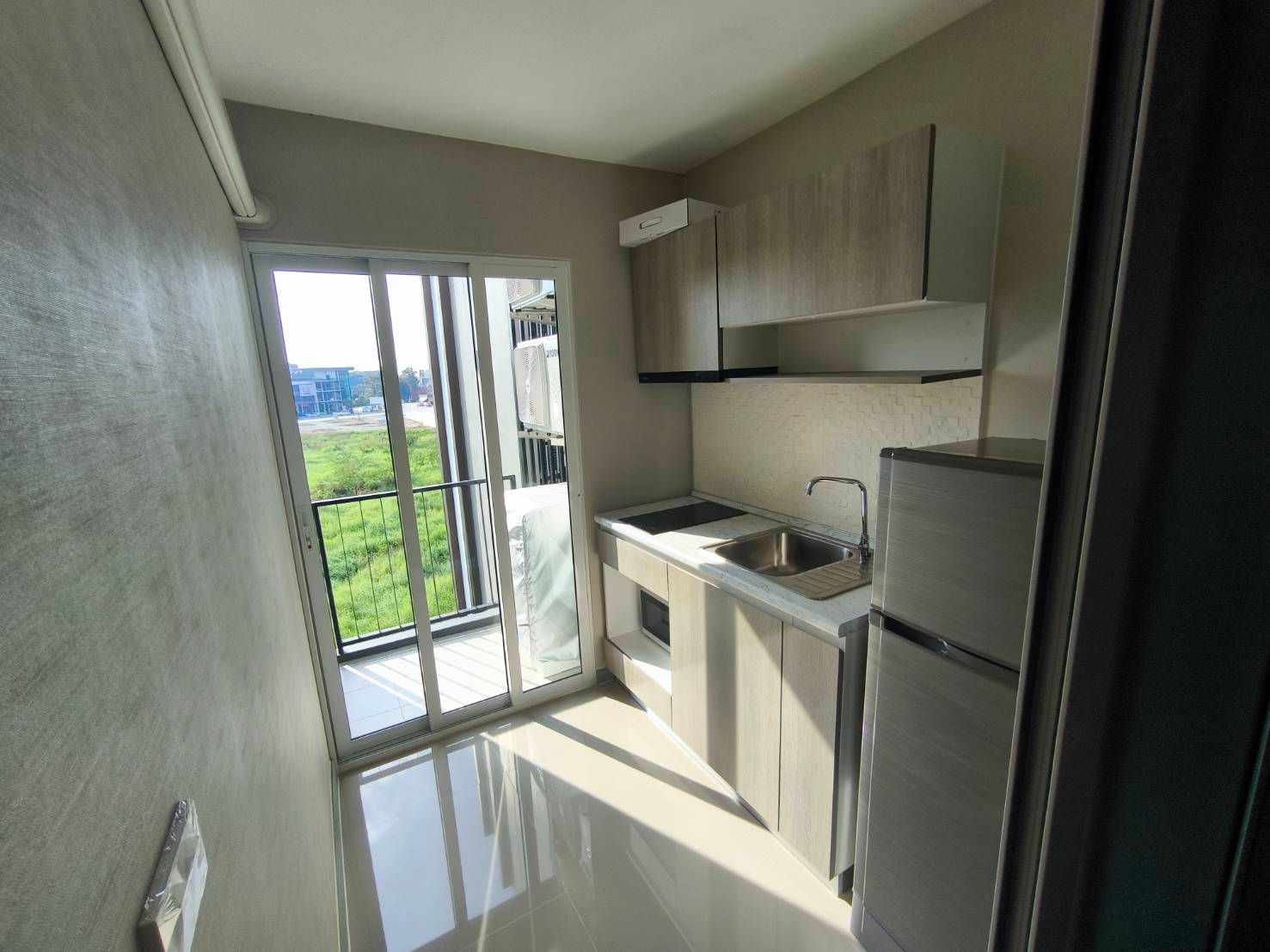 1 卧室 公寓 出租 在  - Image 3