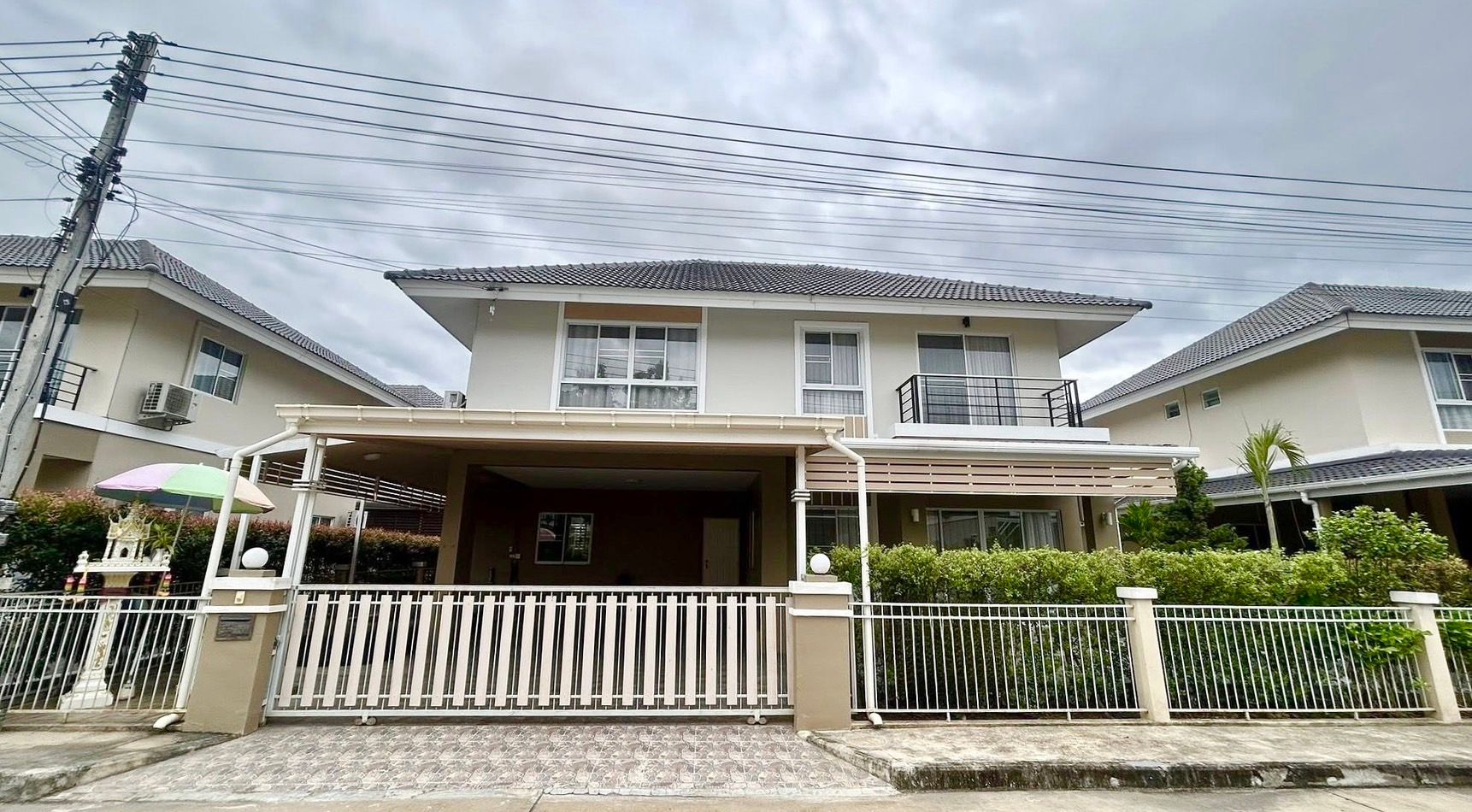 Karnkanok ville 15 - Image 1