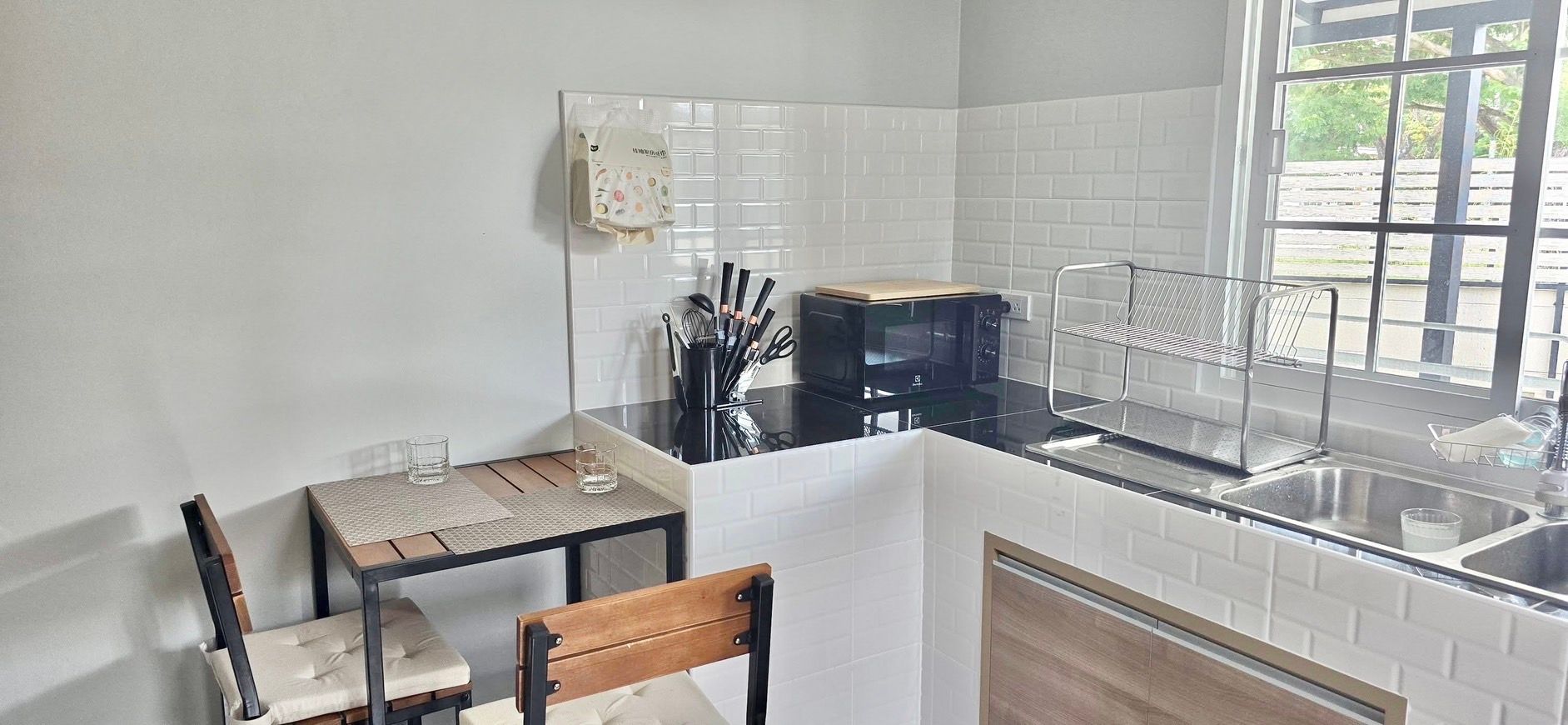 3 Bedroom House For Rent in San Phak Wan, Hang Dong, Chiang Mai - Image 8