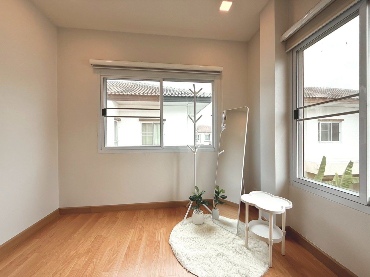 uploads/efe1bc97-da39-4732-9026-bc1cbf882b7a/43b140c8-1ae5-470f-8de2-3c72a1962e99