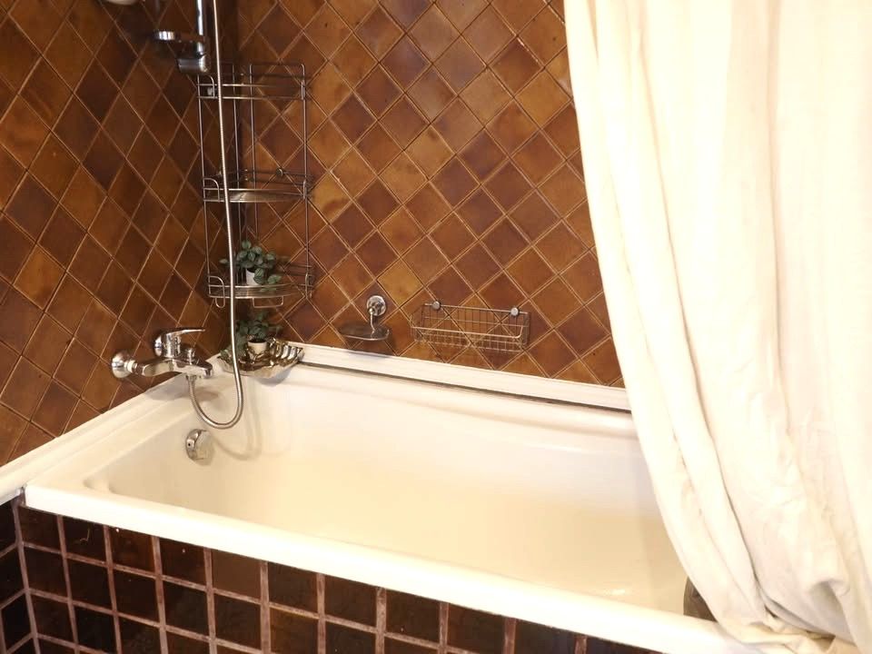 5 卧室 独立房屋 出租 在  - Image 11