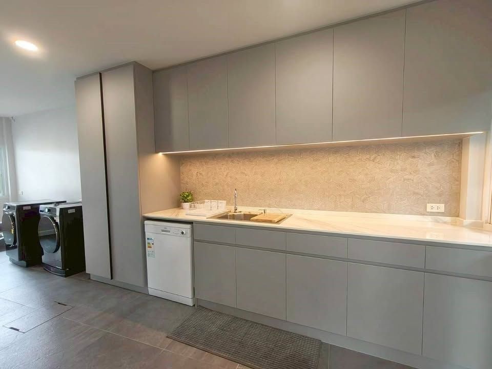 4 卧室 独立房屋 出租 在  - Image 6