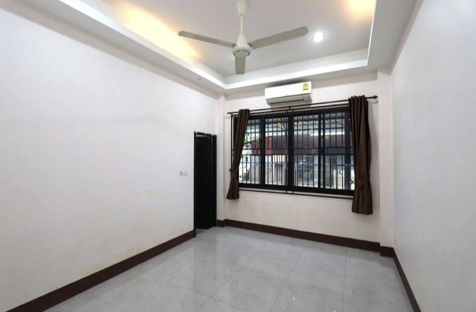 5 Bedroom House For Rent in Chang Khlan, Mueang Chiang Mai, Chiang Mai - Image 6