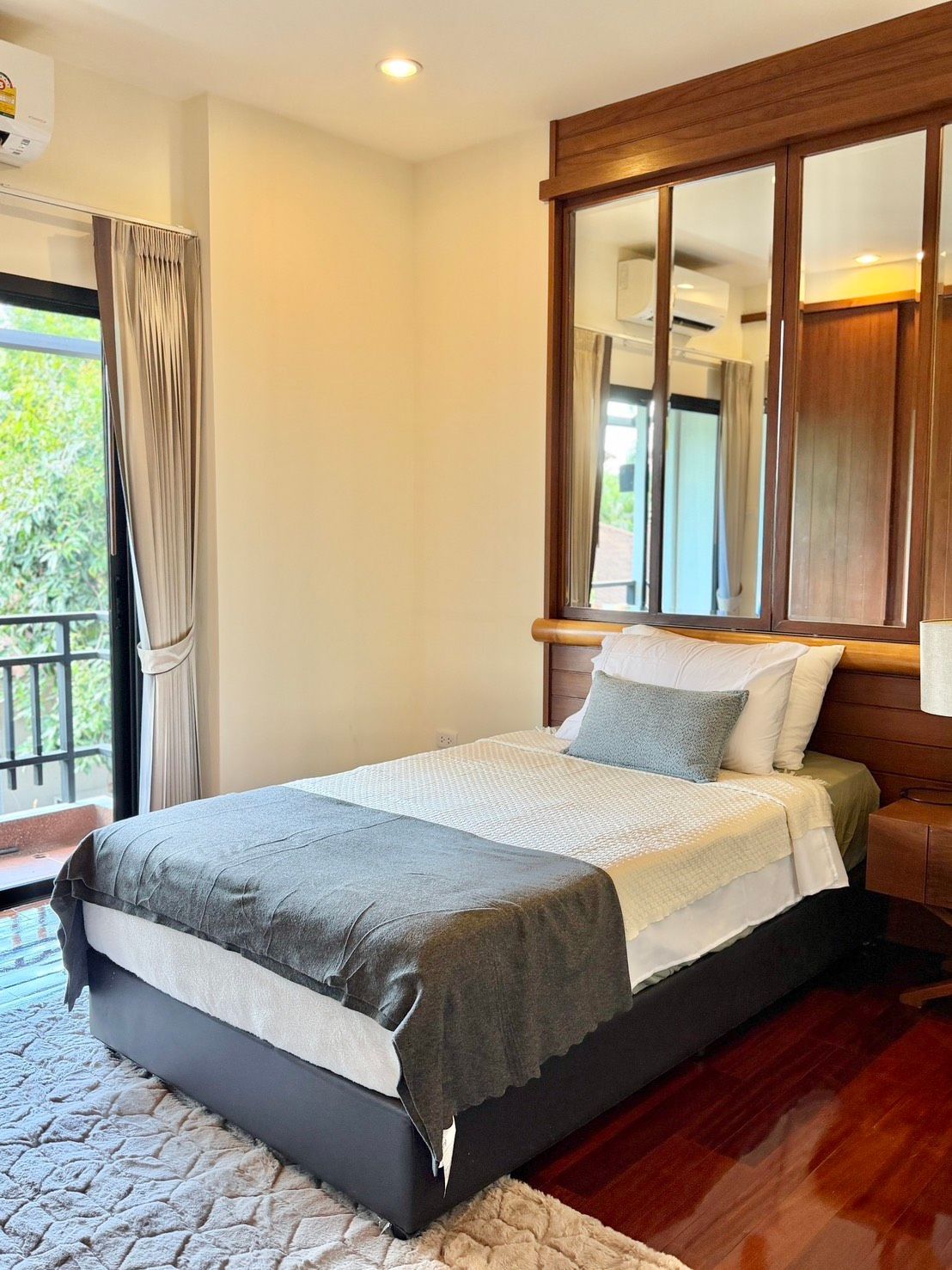 4 卧室 独立房屋 出租 在  - Image 9