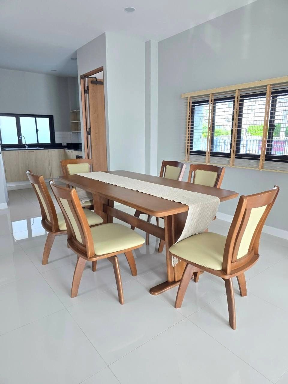 Graceland Family Residences - Image 4