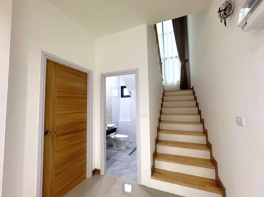 uploads/efe1bc97-da39-4732-9026-bc1cbf882b7a/48b3782a-3096-49b3-a2aa-dbdb49cc1951