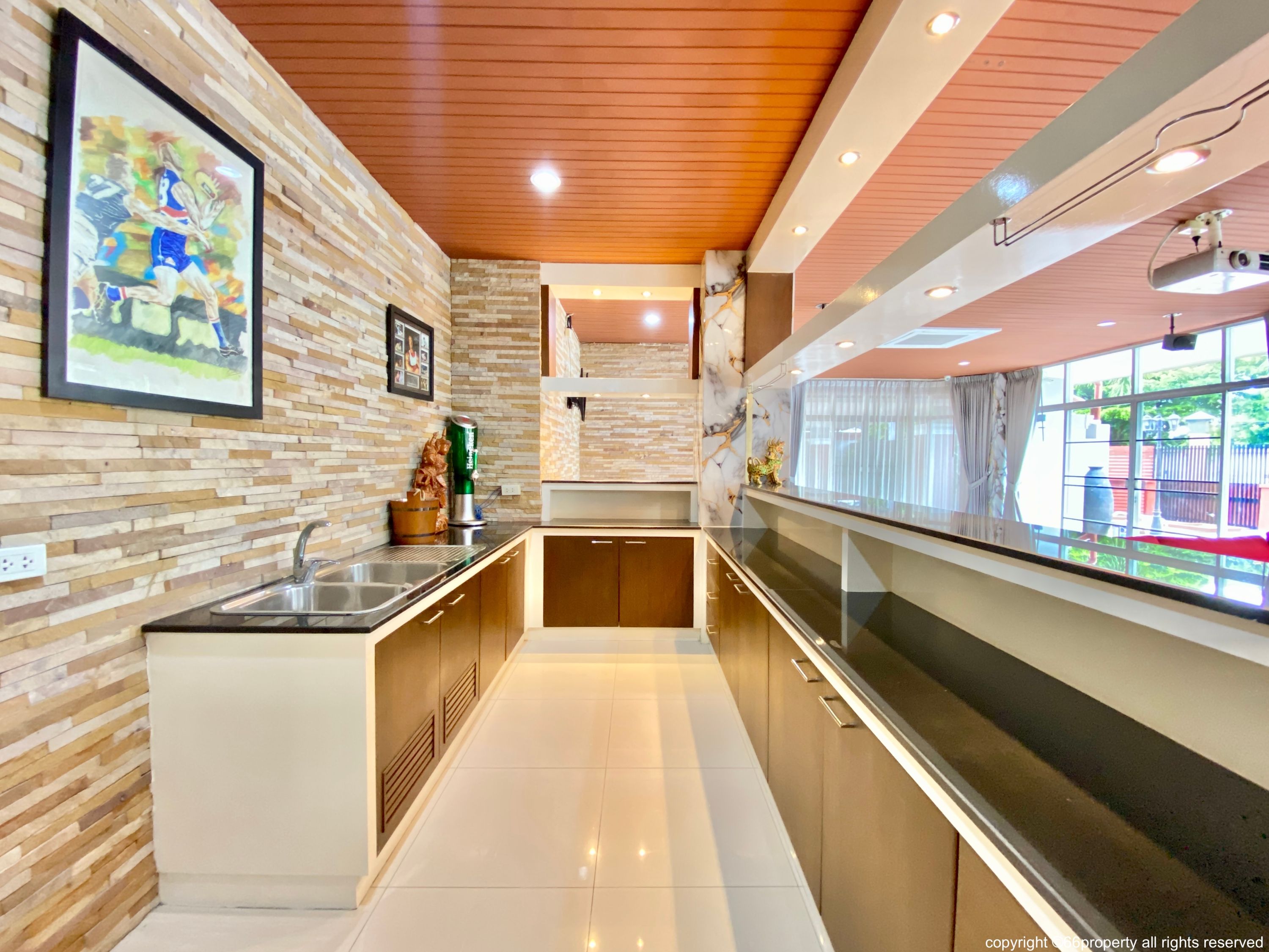 7 Bedroom House For Sale in Chai Sathan, Saraphi, Chiang Mai - Image 13