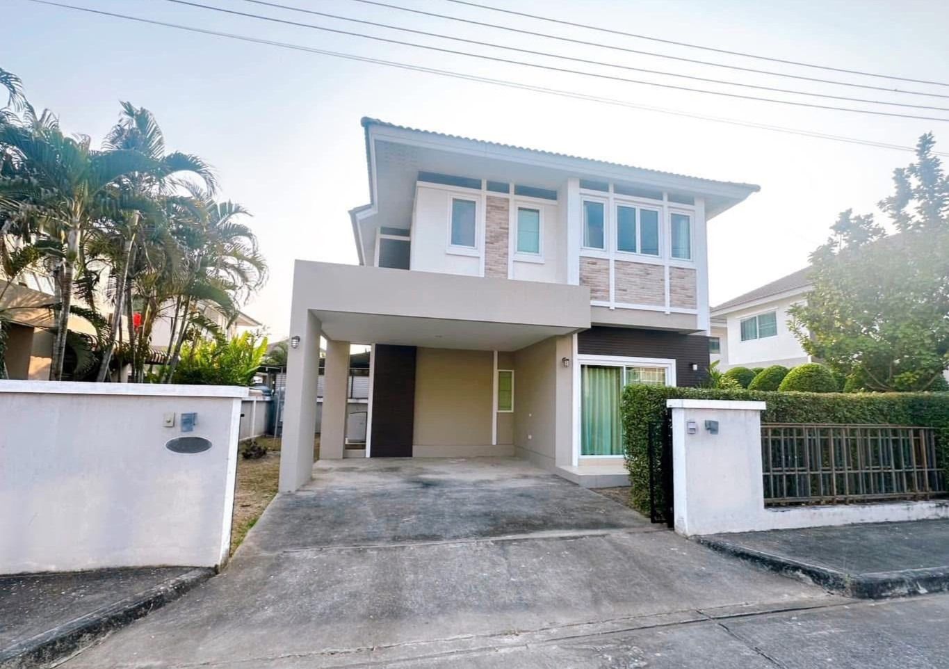 3 卧室 独立房屋 出租 在  - Image 1