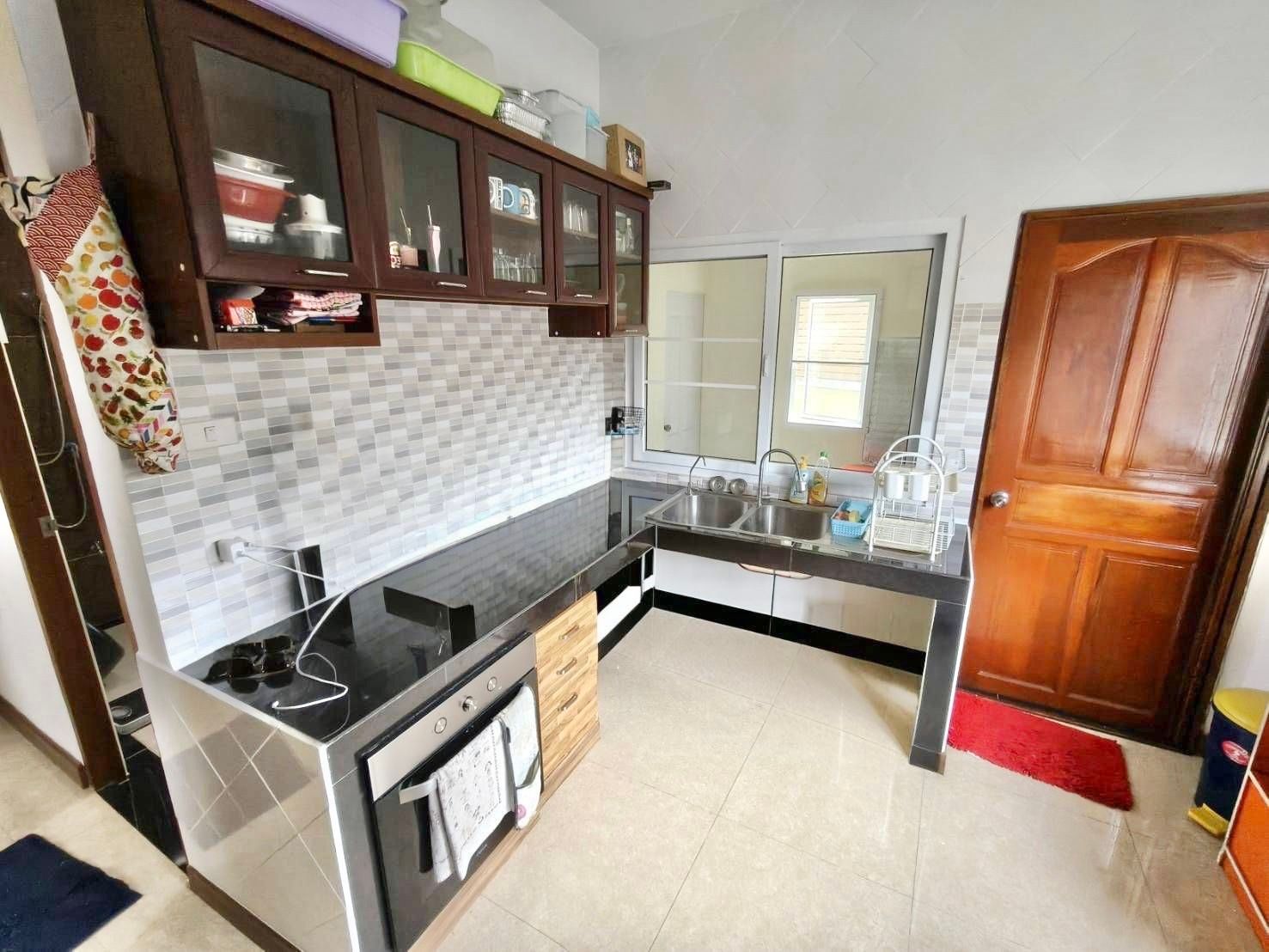 uploads/efe1bc97-da39-4732-9026-bc1cbf882b7a/49f39abc-e0f9-4bc1-9f3f-2b17f053fdb9