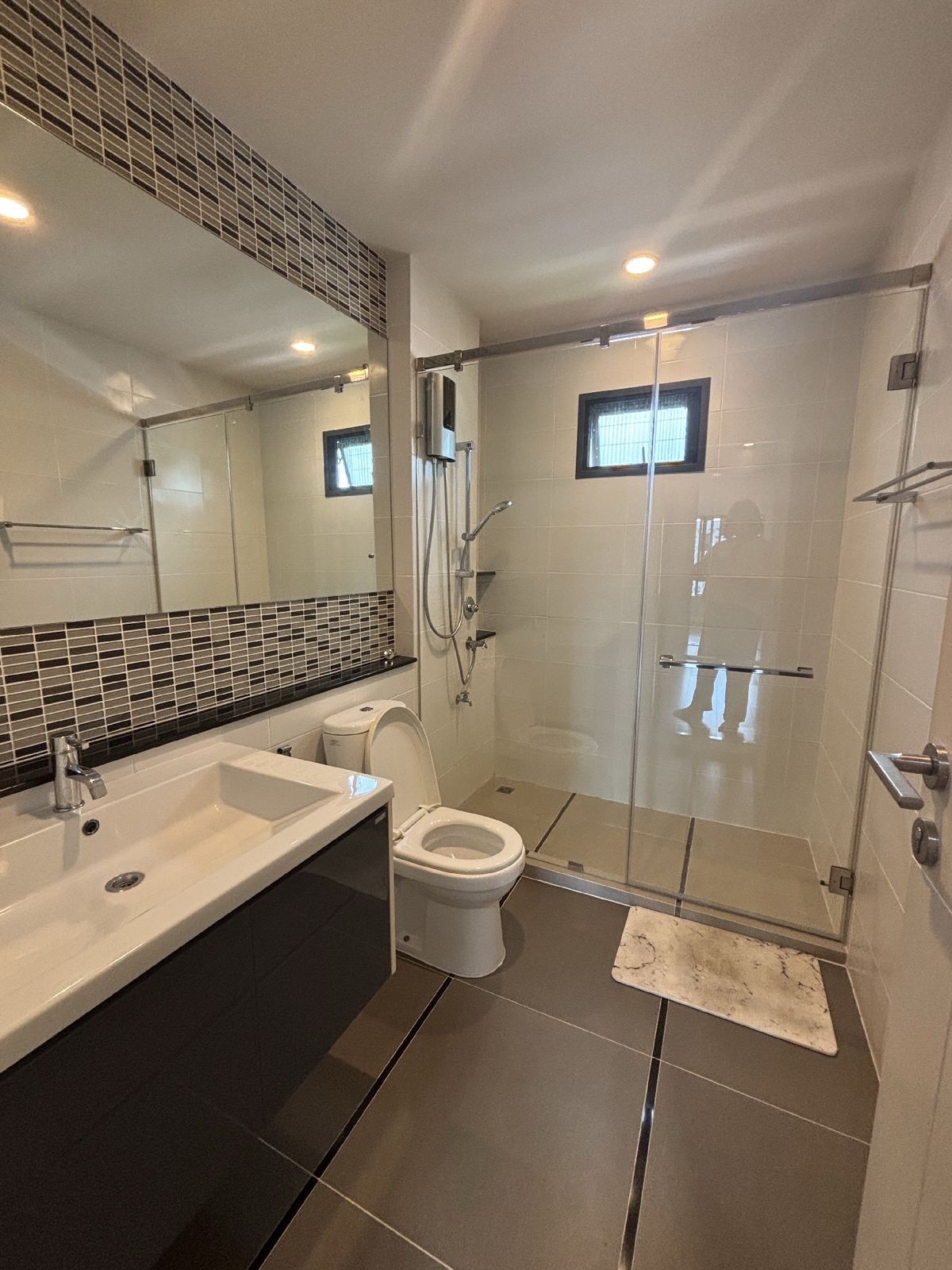 uploads/efe1bc97-da39-4732-9026-bc1cbf882b7a/49f86289-cf73-489d-b2df-6c254b059b3d