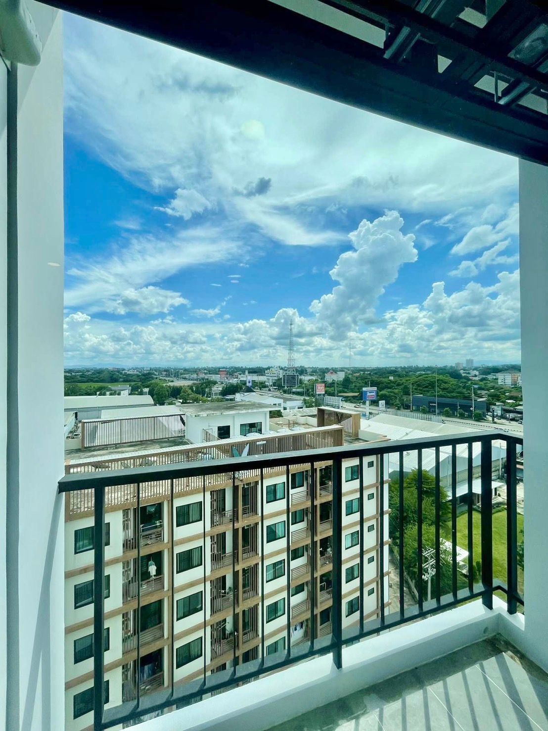 1 卧室 公寓 出租 在  - Image 7