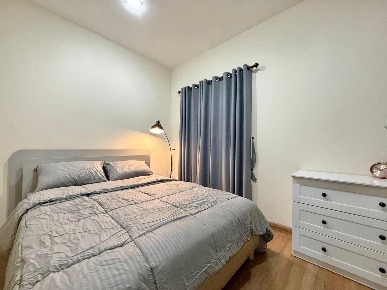 2 卧室 联排别墅 出租 在  - Image 5