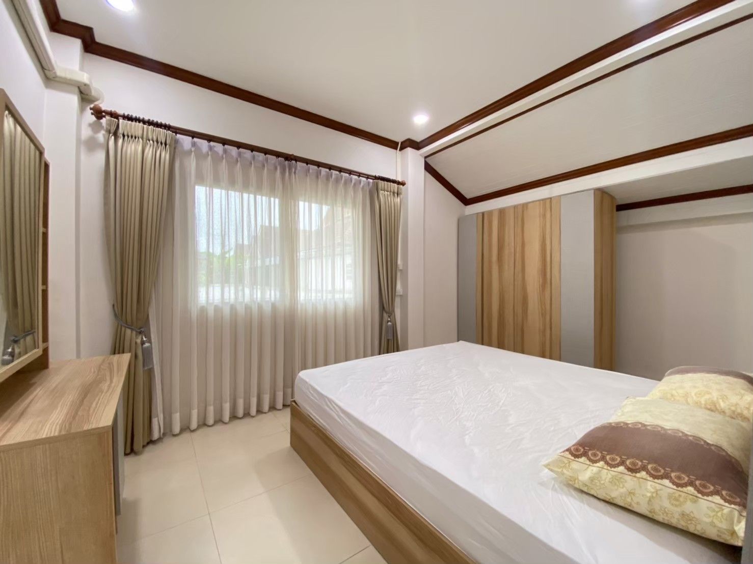 uploads/efe1bc97-da39-4732-9026-bc1cbf882b7a/4addb312-7464-4391-b5c2-b2ce98dc66b9