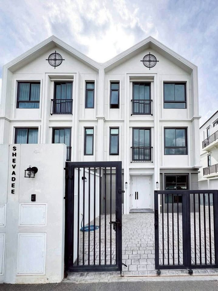 uploads/efe1bc97-da39-4732-9026-bc1cbf882b7a/4b163b0d-b478-4ddb-9046-b134d718ddec