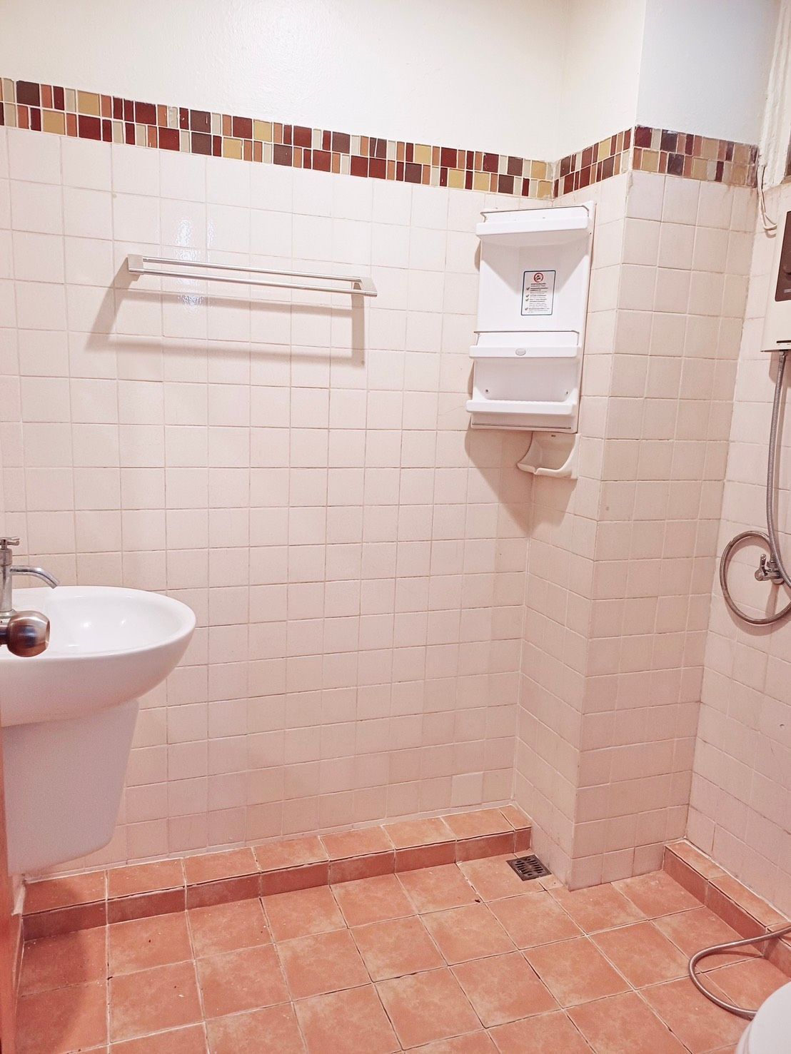 uploads/efe1bc97-da39-4732-9026-bc1cbf882b7a/4b71d6b1-de9c-4cf0-8822-91ebeee2526d