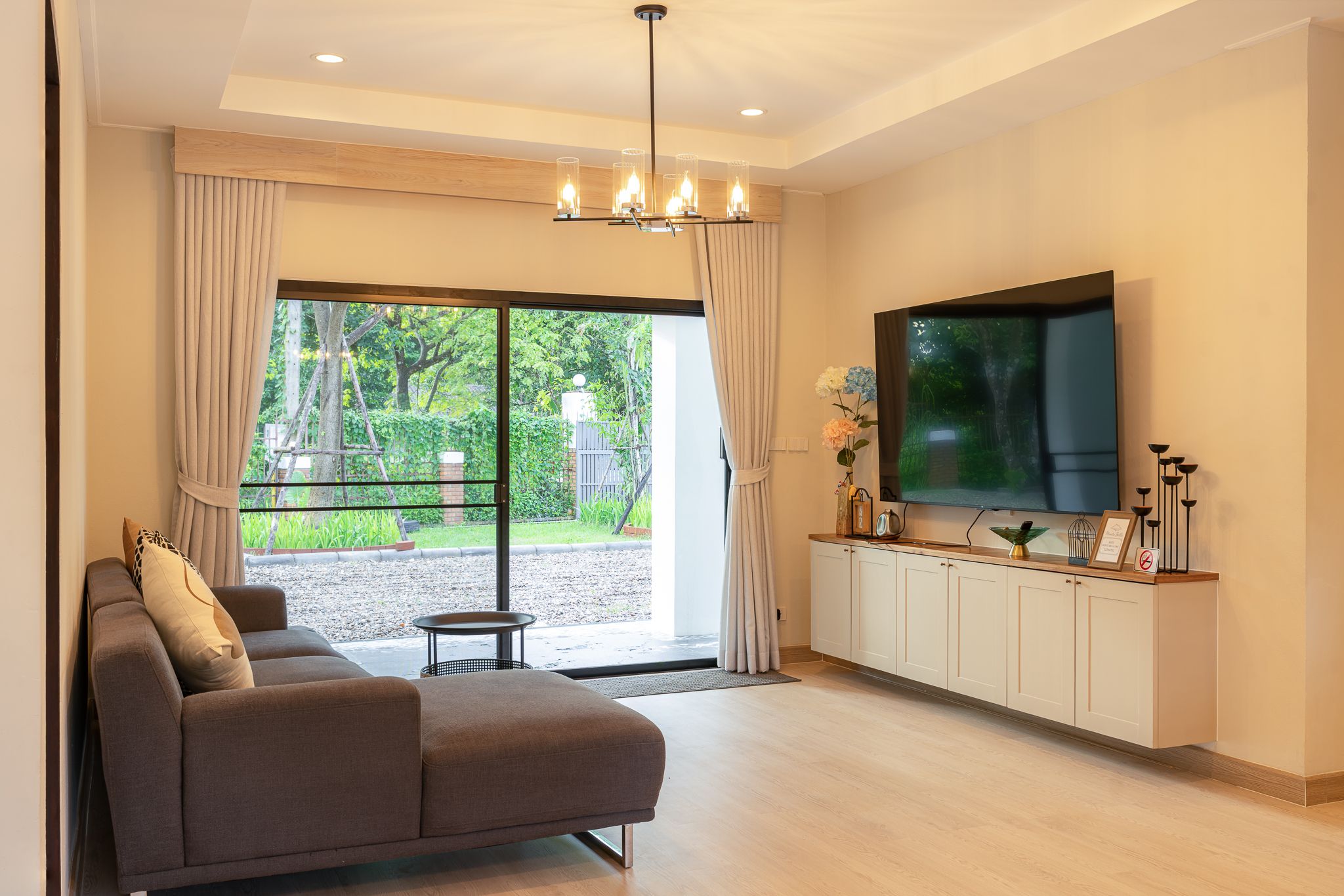 uploads/efe1bc97-da39-4732-9026-bc1cbf882b7a/4c2a678d-c19b-4d8a-879c-1b6846cef63e