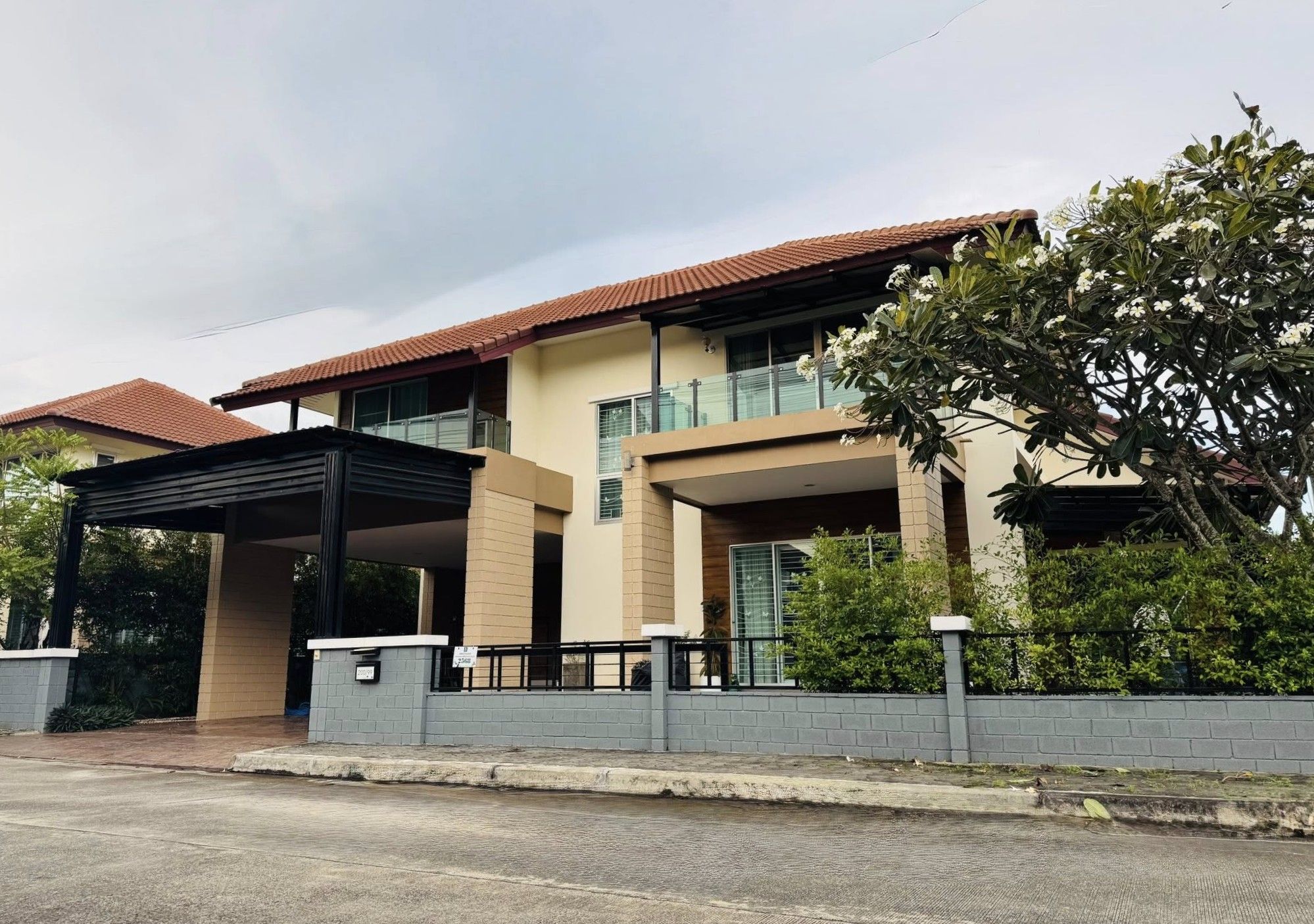 Serene Park - Image 1