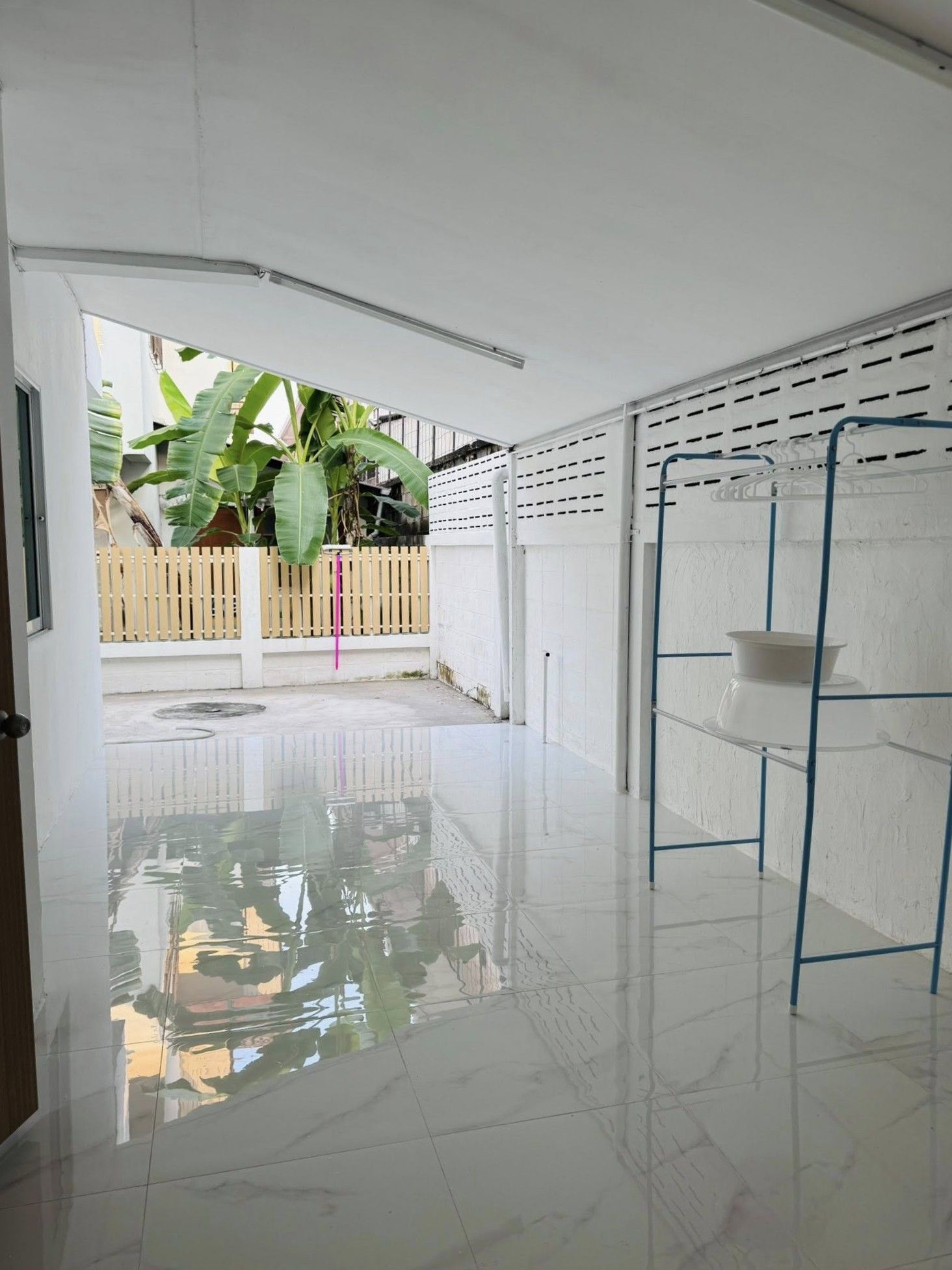 3 Bedroom House For Rent in San Phak Wan, Hang Dong, Chiang Mai - Image 15