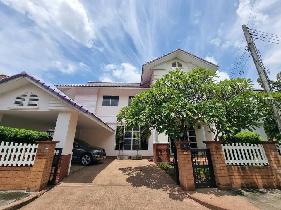 5 卧室 独立房屋 出租 在  - Image 1