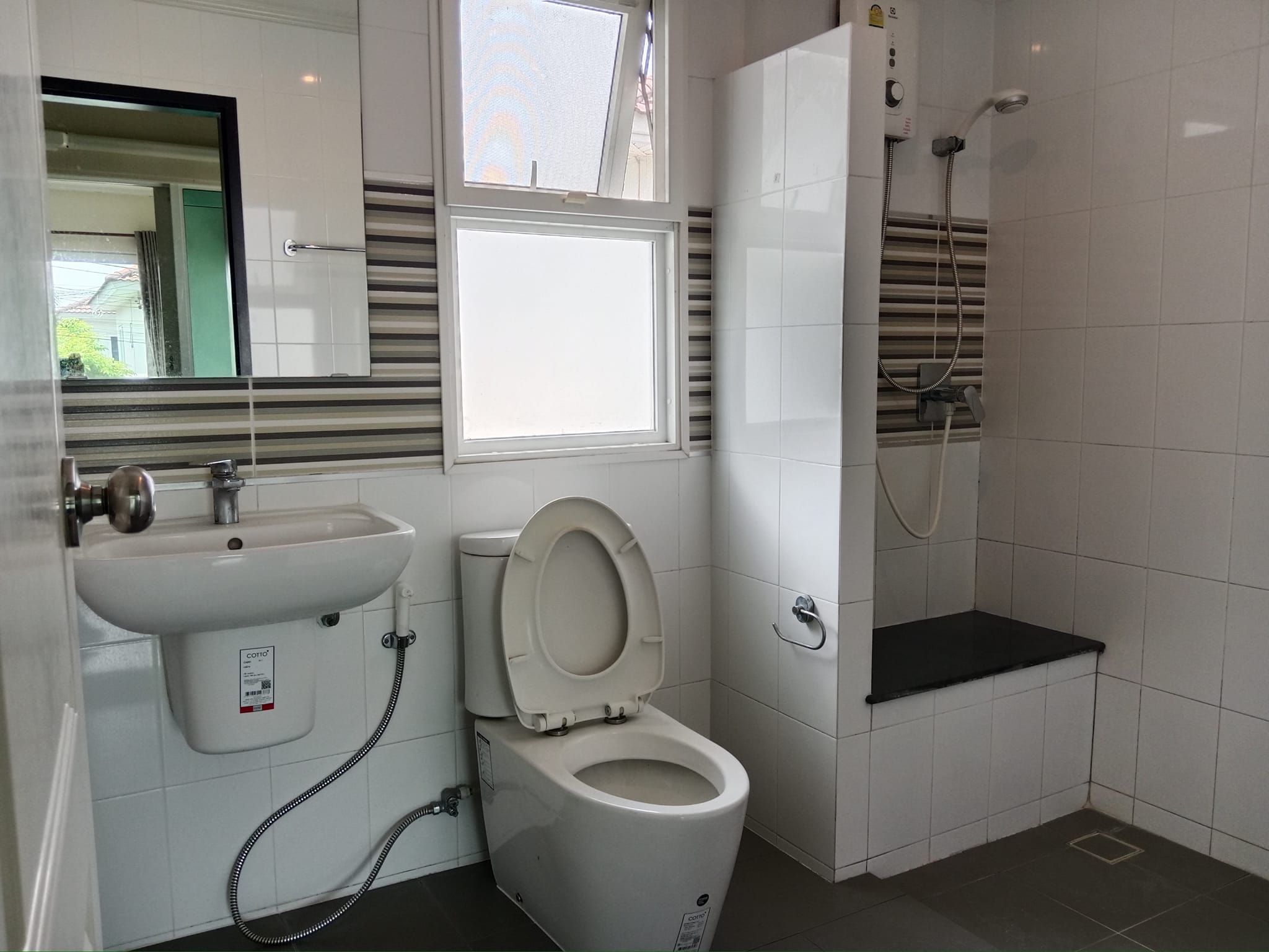 uploads/efe1bc97-da39-4732-9026-bc1cbf882b7a/515d5fa5-b0bf-499a-a832-82137e5c33c5