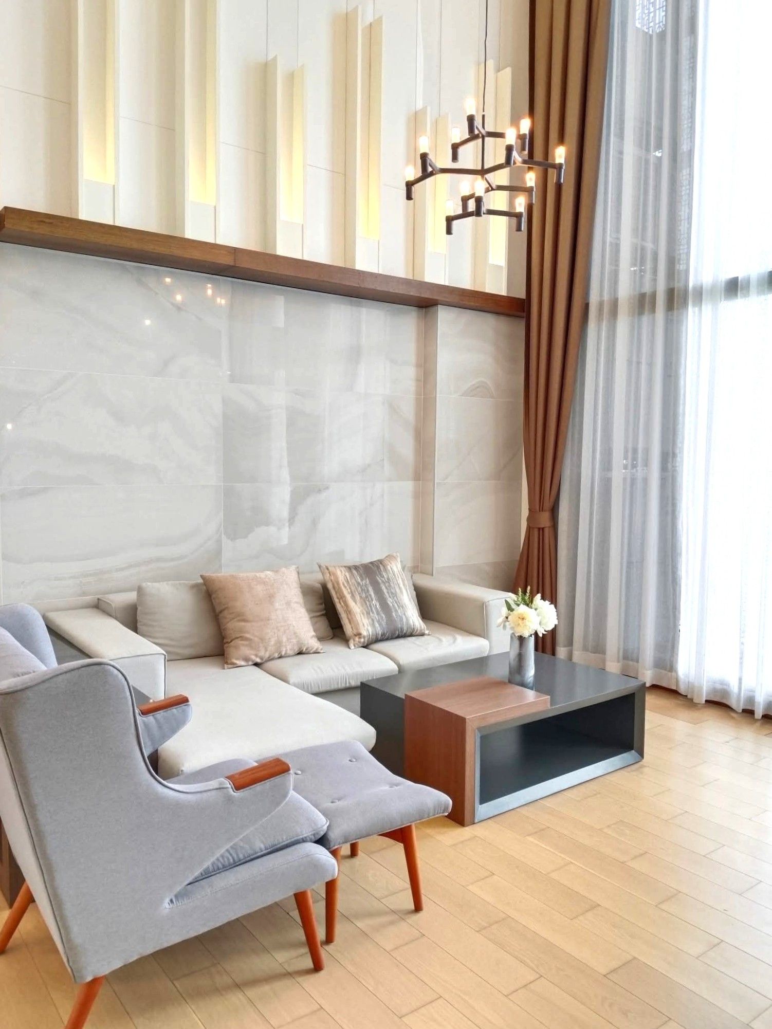 Astra Condo - Image 4