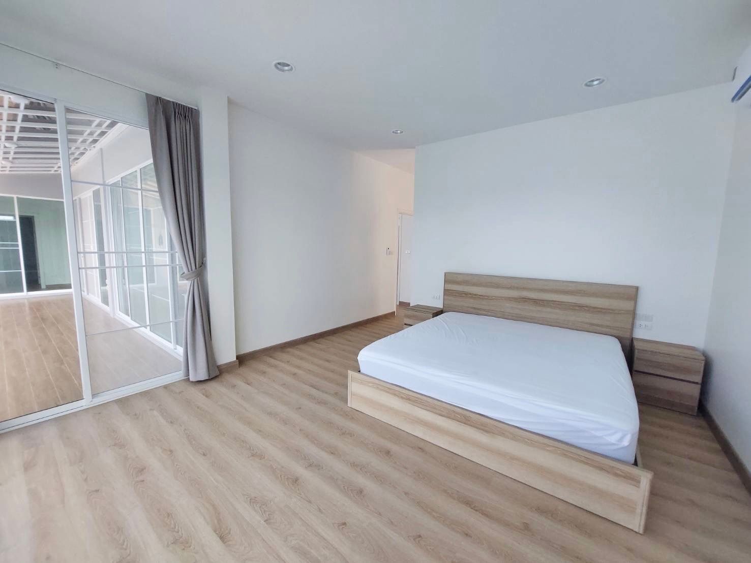 3 Bedroom House For Rent in Ton Pao, San Kamphaeng, Chiang Mai - Image 10