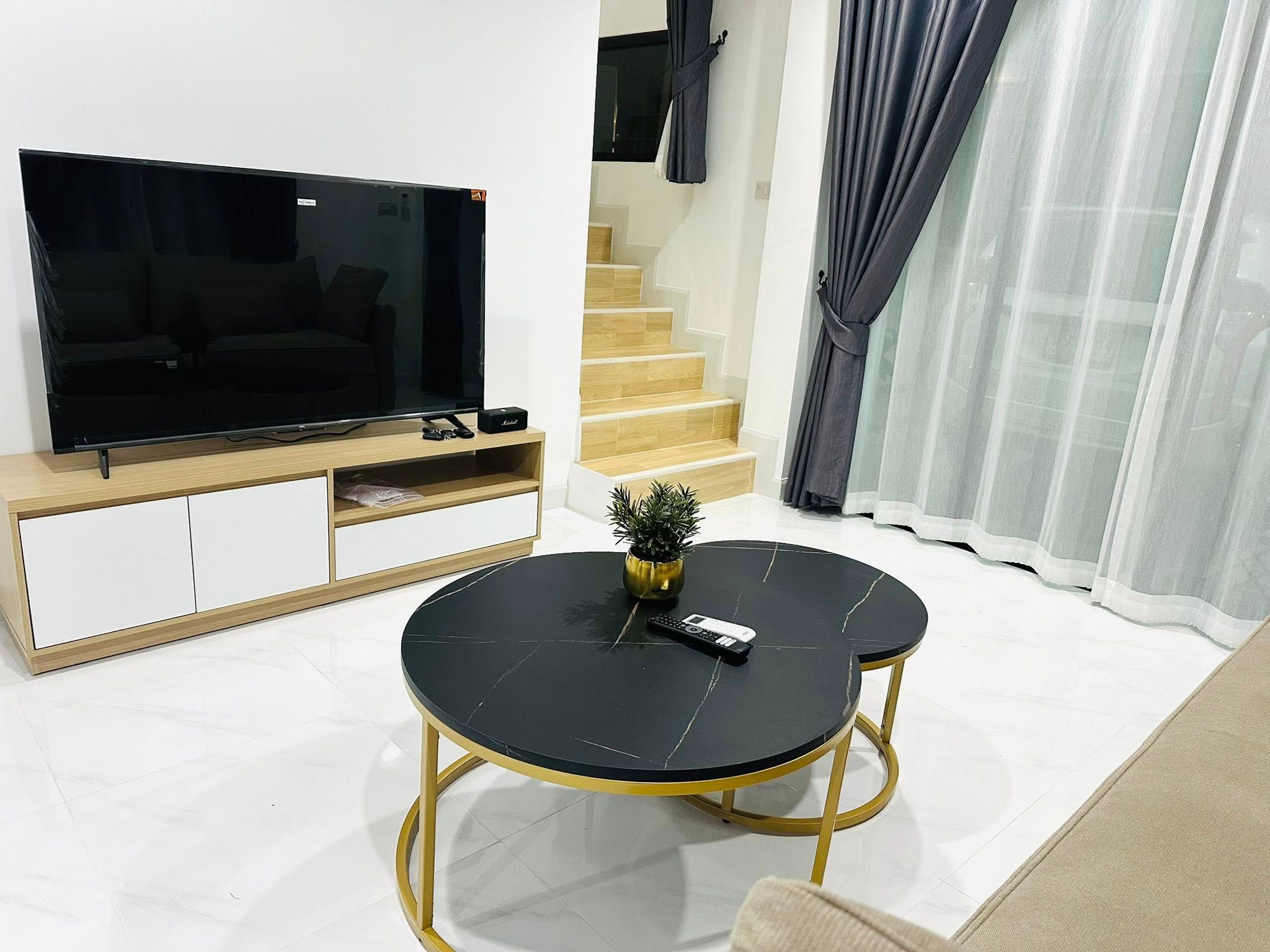 3 Bedroom House For Rent in San Phak Wan, Hang Dong, Chiang Mai - Image 4