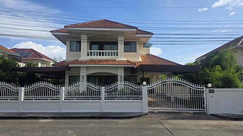 ศิวาลัย สันกำแพง - Image 1