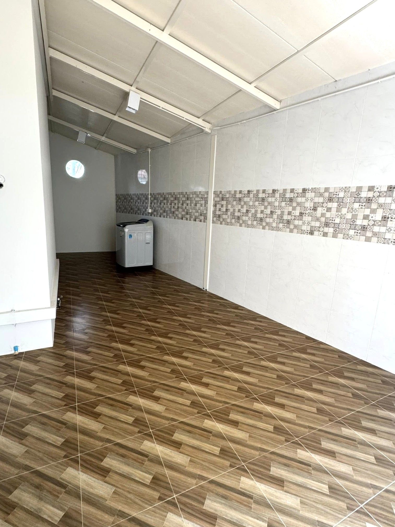 uploads/efe1bc97-da39-4732-9026-bc1cbf882b7a/54714e8d-b8a6-4f6f-9d71-a73bbdea953f