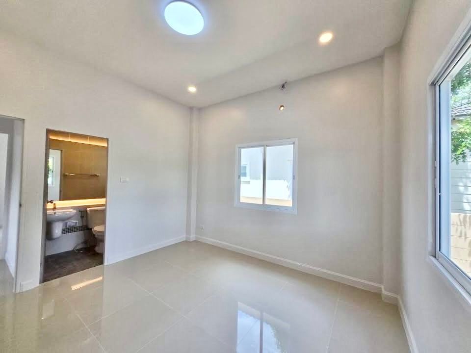 uploads/efe1bc97-da39-4732-9026-bc1cbf882b7a/551affca-6fcc-43d1-a29d-7056fccb3ecb