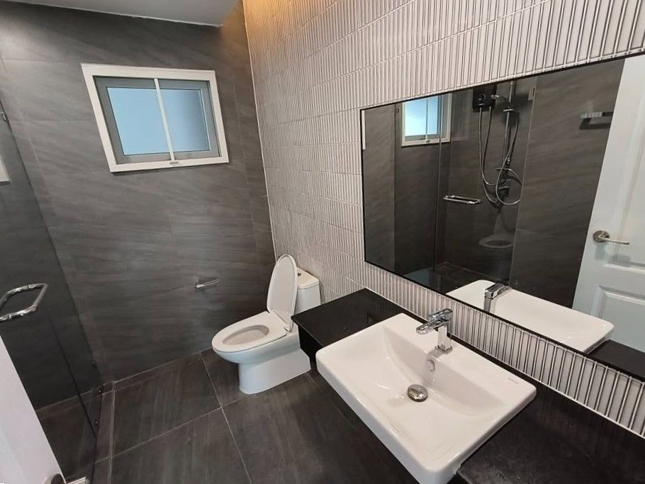 4 卧室 独立房屋 出租 在  - Image 20