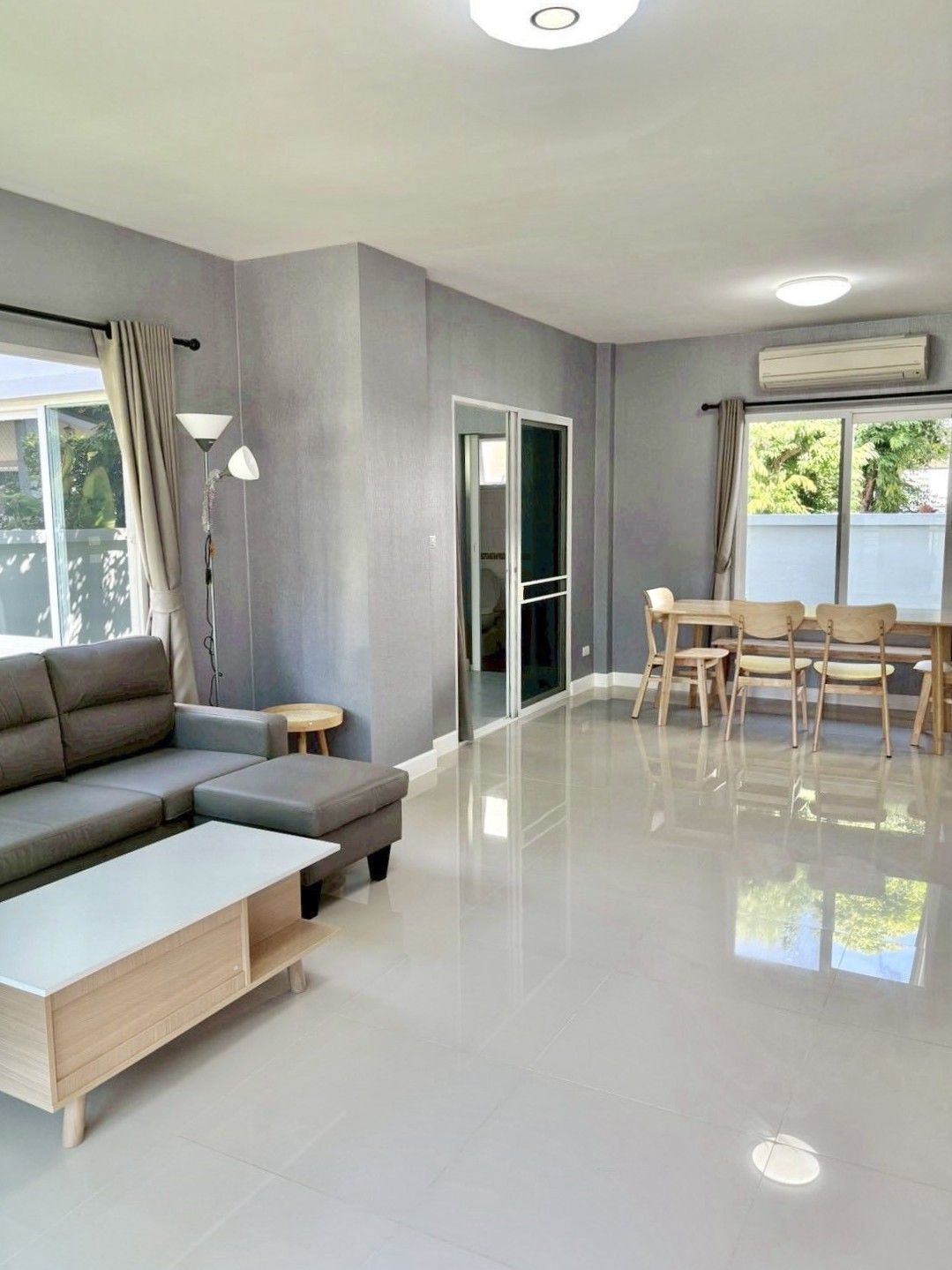 Siwalee Meechok - Image 2