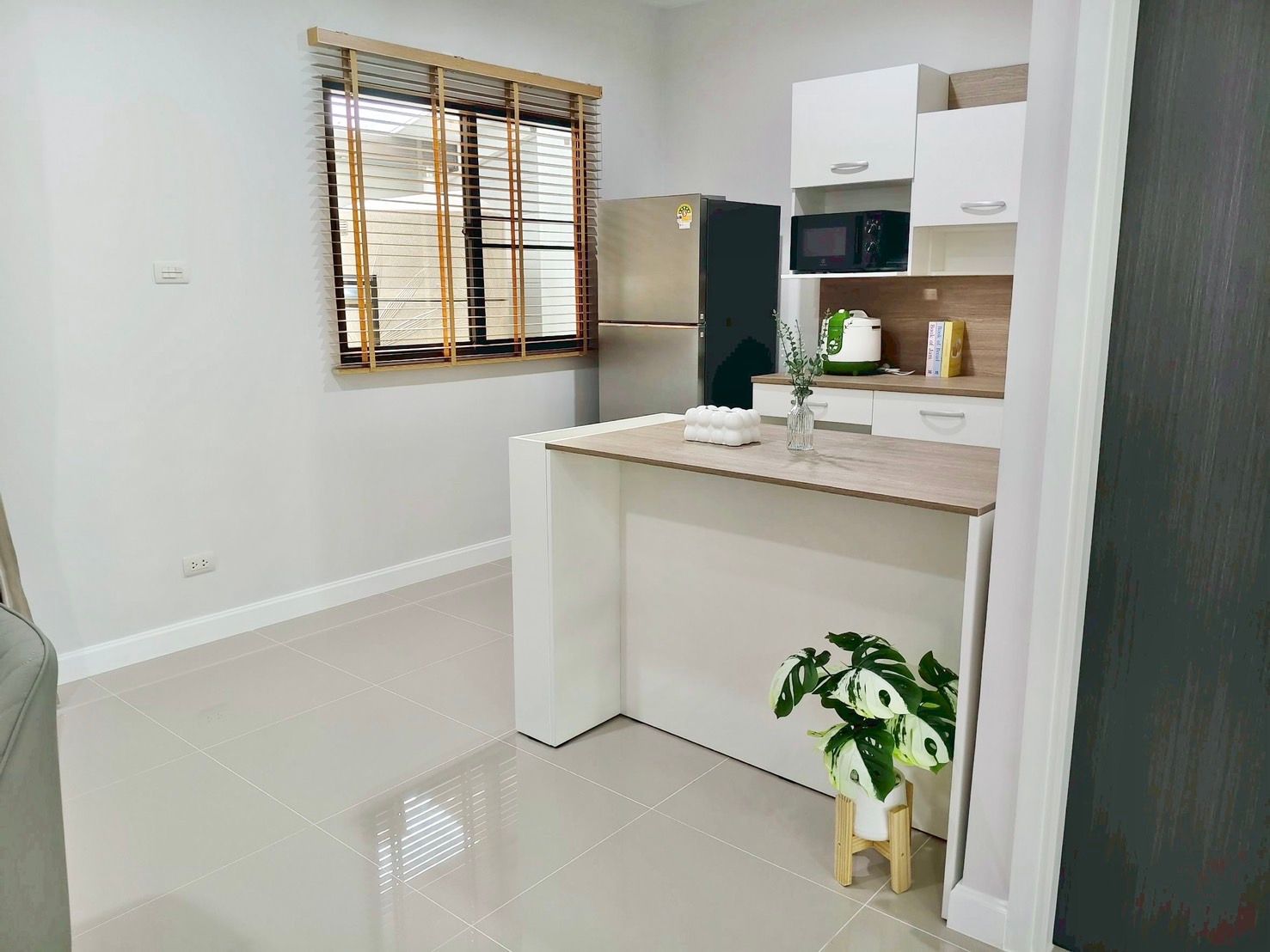 uploads/efe1bc97-da39-4732-9026-bc1cbf882b7a/568cfc77-eefe-4bd9-9399-a2211a4ac273