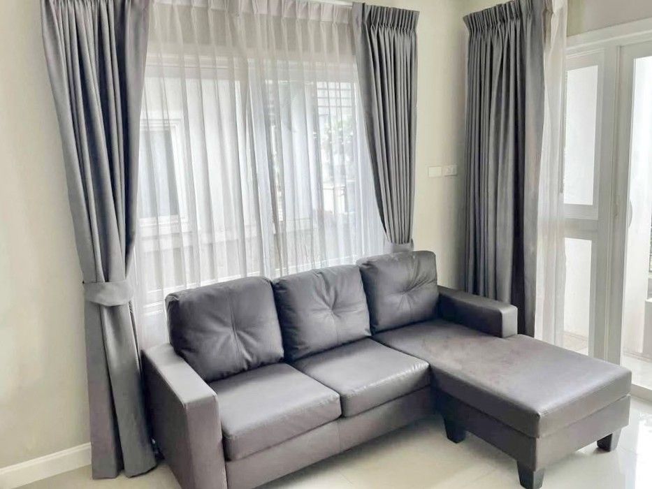 uploads/efe1bc97-da39-4732-9026-bc1cbf882b7a/56e035d8-10da-46b1-950e-2d99b5781fcf