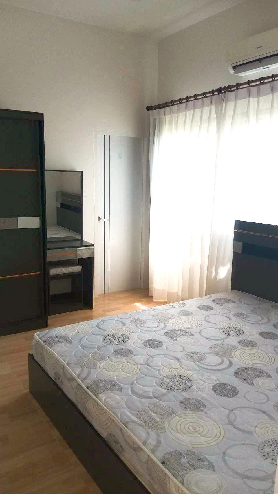 3 卧室 独立房屋 出租 在  - Image 9