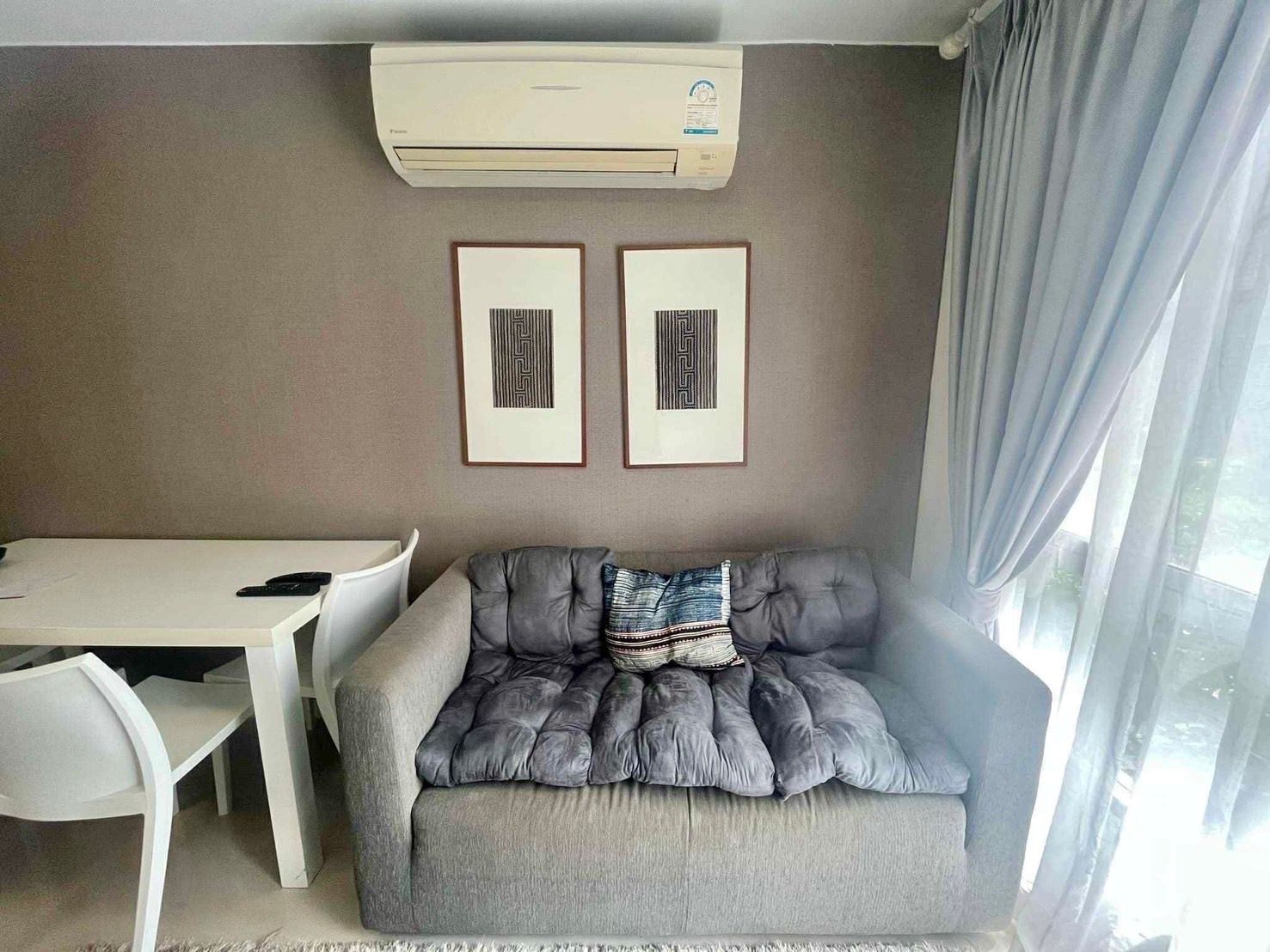 D VIENG Santitham - Image 2