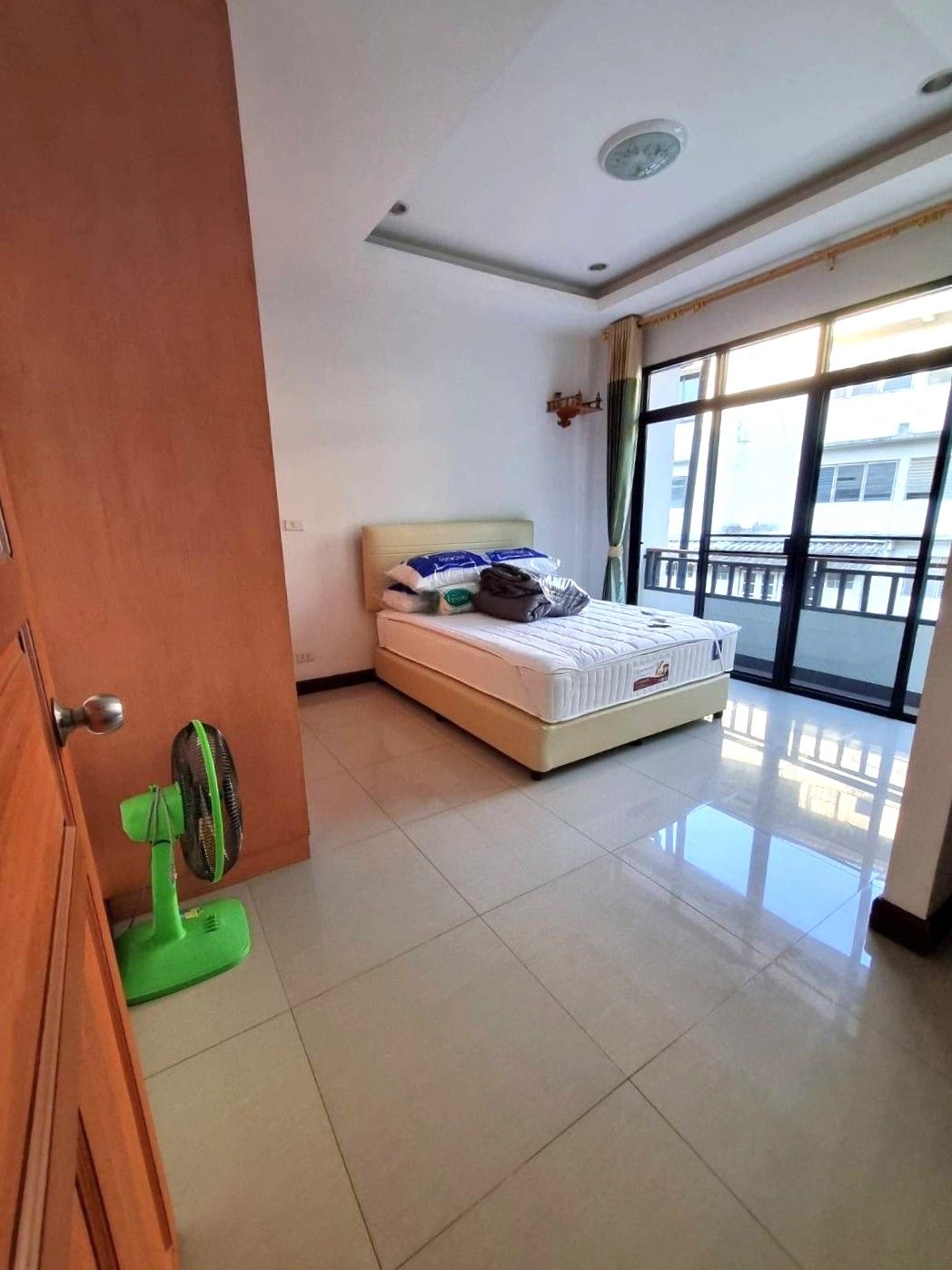 2 Bedroom Townhouse For Rent in Chang Khlan, Mueang Chiang Mai, Chiang Mai - Image 8