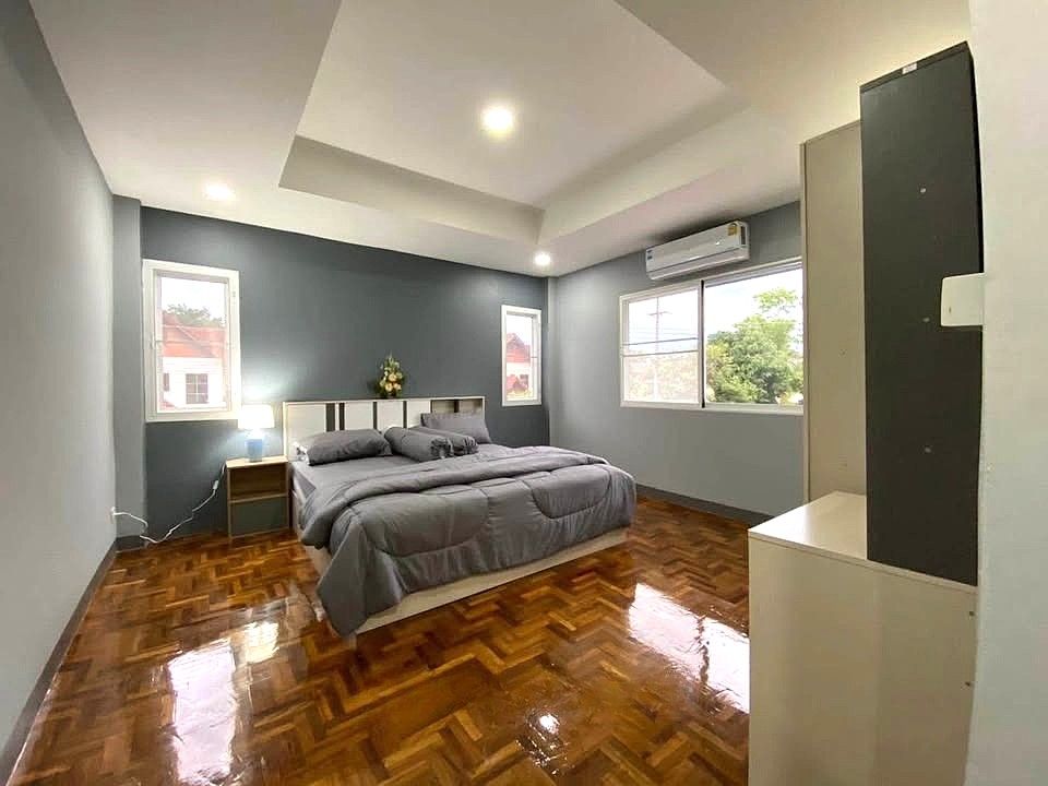 4 ห้องนอน บ้านเดี่ยว สำหรับเช่า ใน น้ำแพร่, หางดง, เชียงใหม่ - Image 9