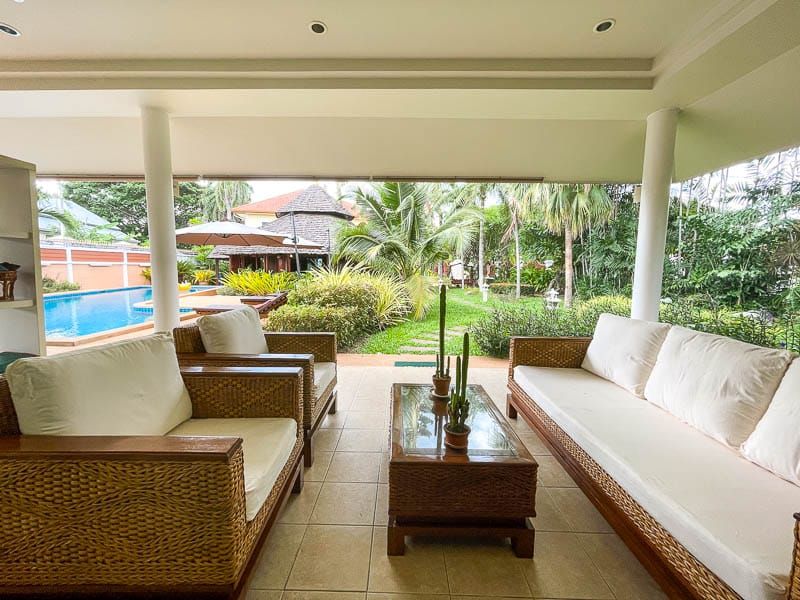 uploads/efe1bc97-da39-4732-9026-bc1cbf882b7a/5b06054f-2759-4e77-a8c5-10c88c55a227