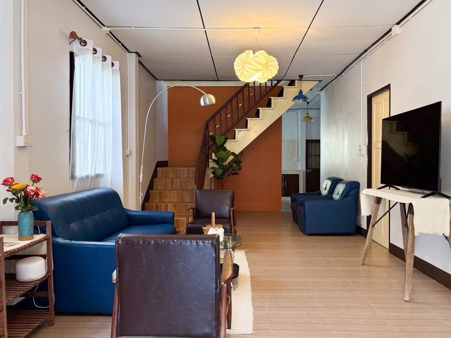 uploads/efe1bc97-da39-4732-9026-bc1cbf882b7a/5b0f8245-7bf2-460b-a185-538a31b71bca