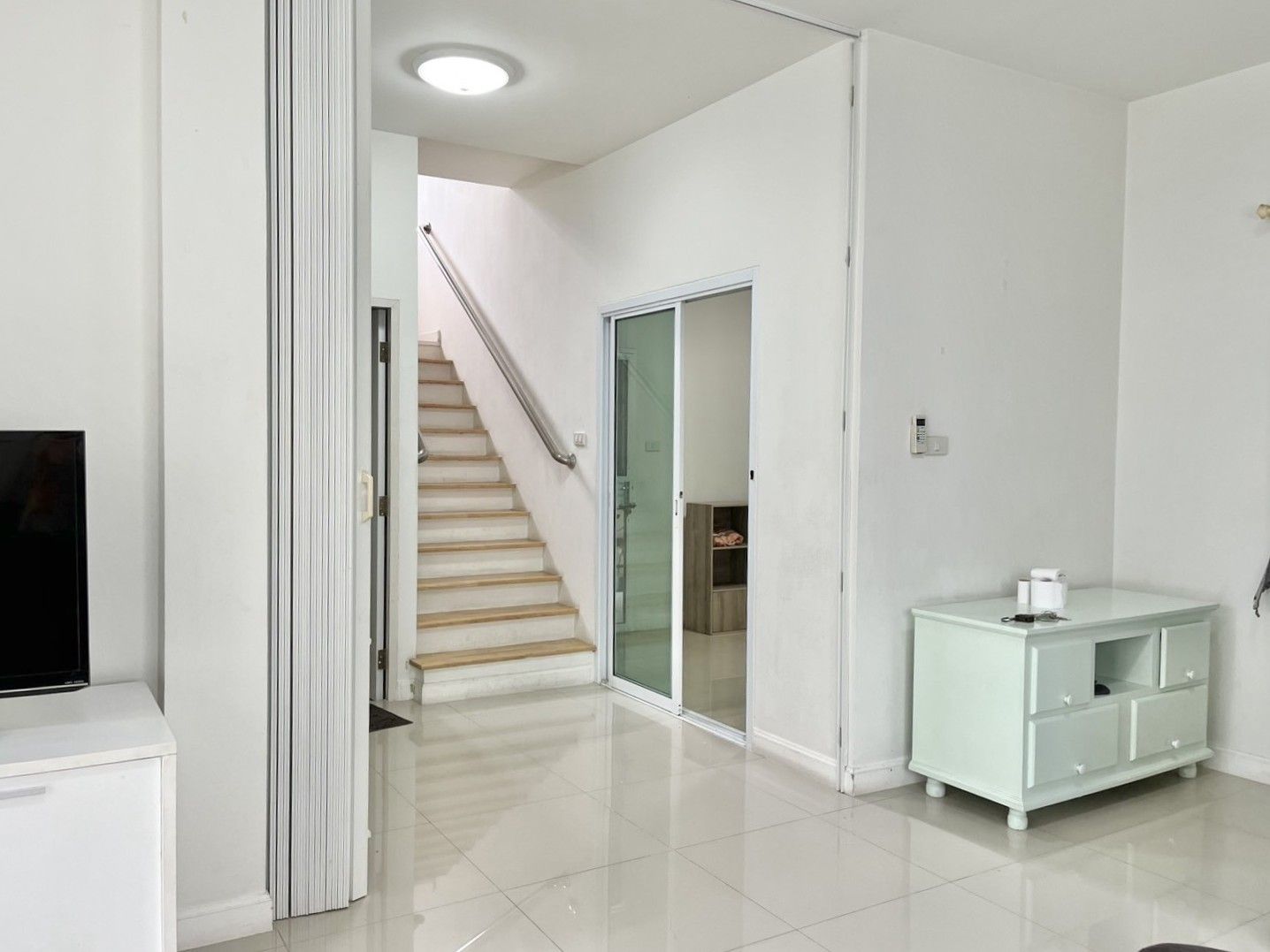 uploads/efe1bc97-da39-4732-9026-bc1cbf882b7a/5e917203-7fe5-43be-b719-1172a22ac8c8