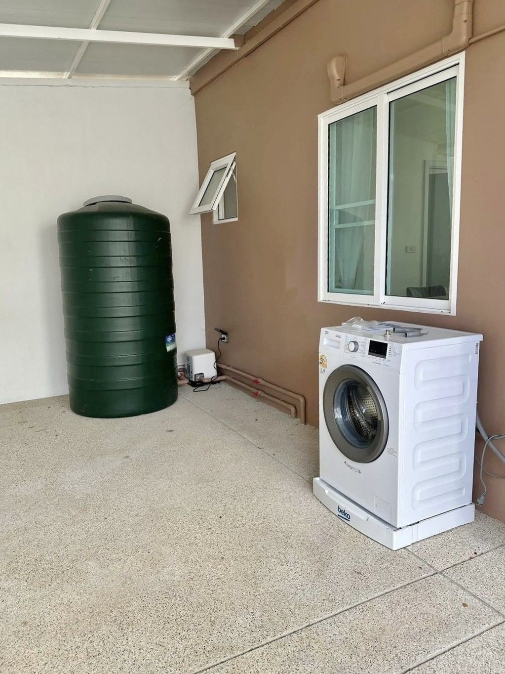 uploads/efe1bc97-da39-4732-9026-bc1cbf882b7a/5f62e5a0-8f64-430a-a648-e366a3fc826b