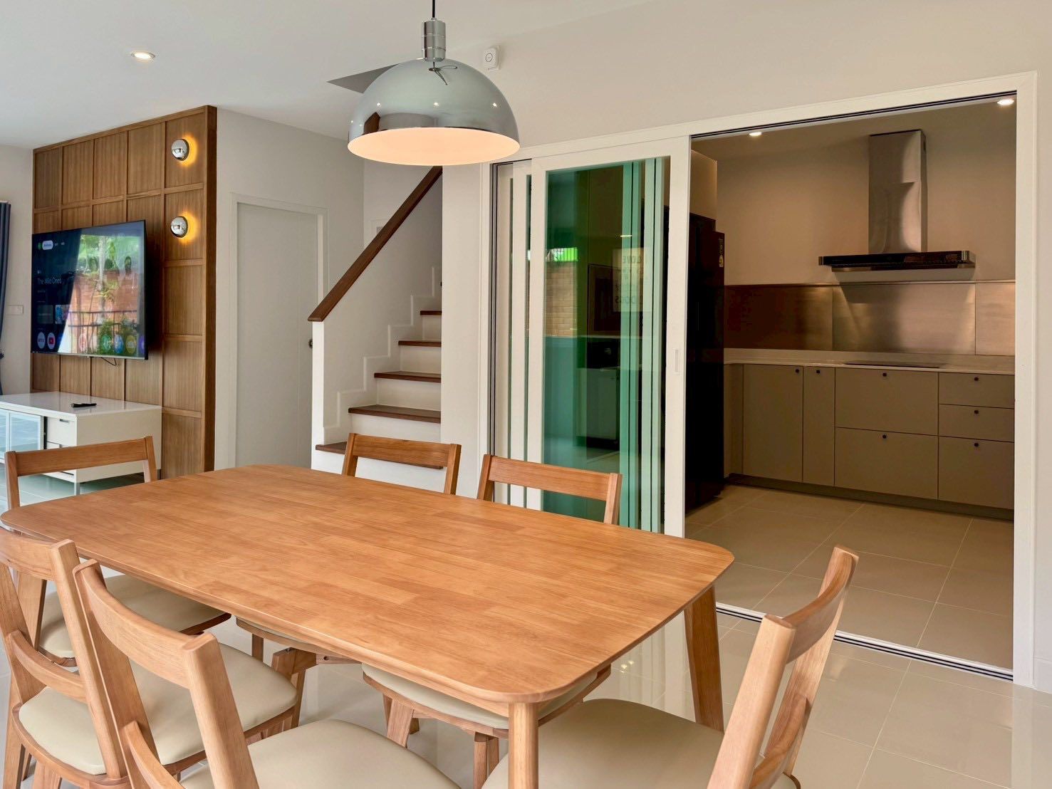 uploads/efe1bc97-da39-4732-9026-bc1cbf882b7a/5fe1ac77-02a3-47d7-ad87-f5f83e470b7b