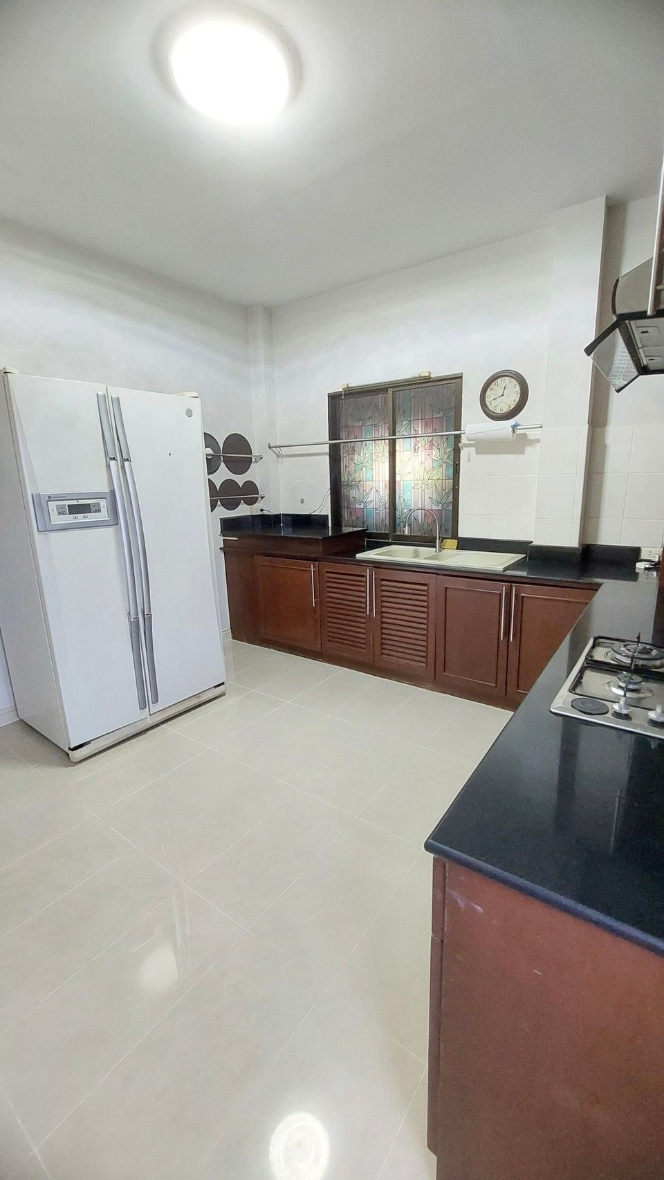 4 卧室 独立房屋 出租 在  - Image 5