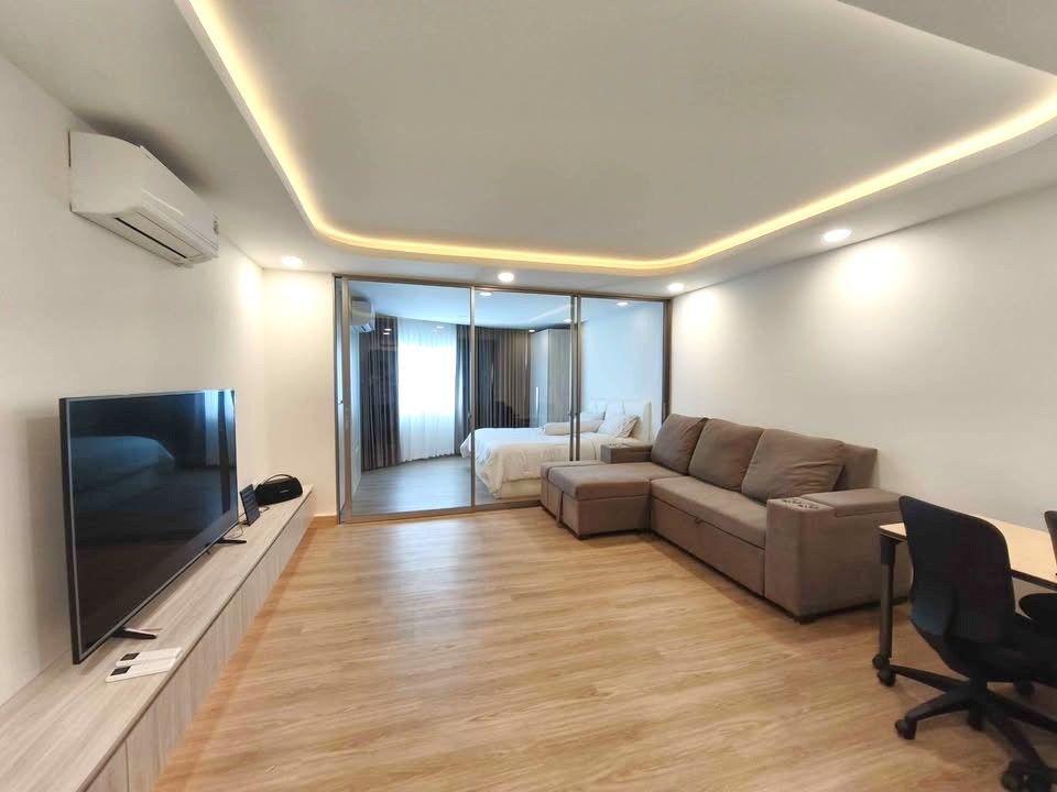 Hillside 2 Condo - Image 1