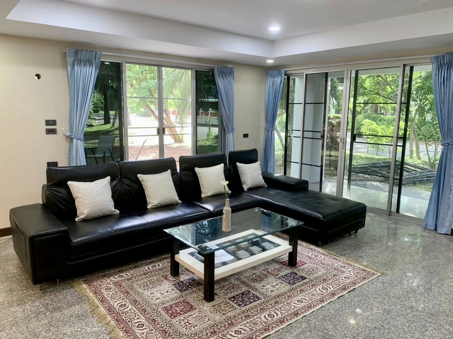 uploads/efe1bc97-da39-4732-9026-bc1cbf882b7a/61df5871-7552-423c-9935-9a0ac0e26105