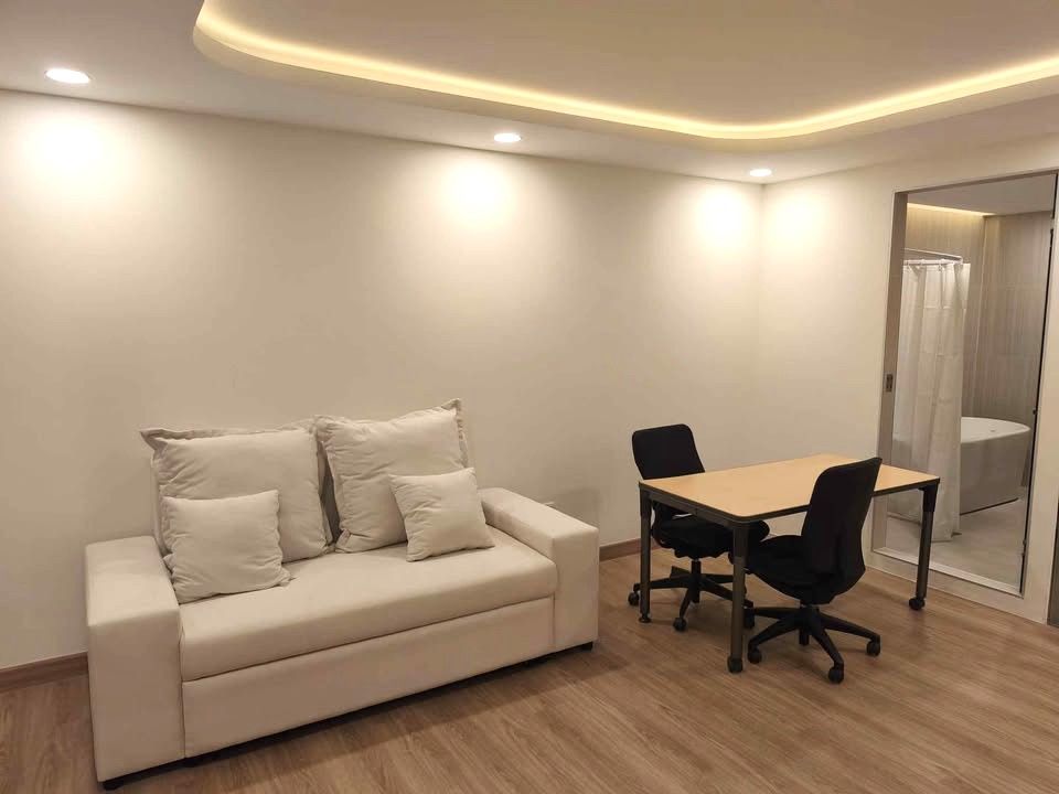 Hillside 2 Condo - Image 6